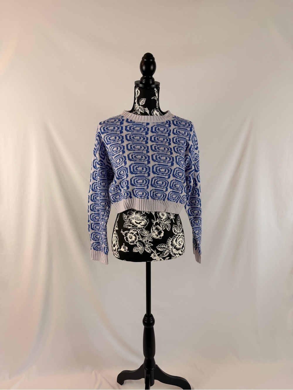 Blue Patterned Cropped Women's Sweater